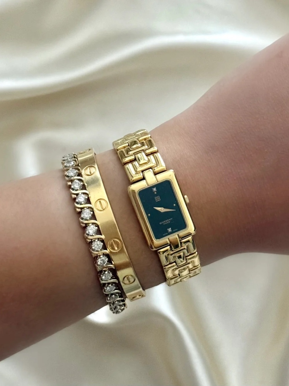 AUTHENTIC RARE VINTAGE GIVENCHY DIAMOND GOLD WATCH